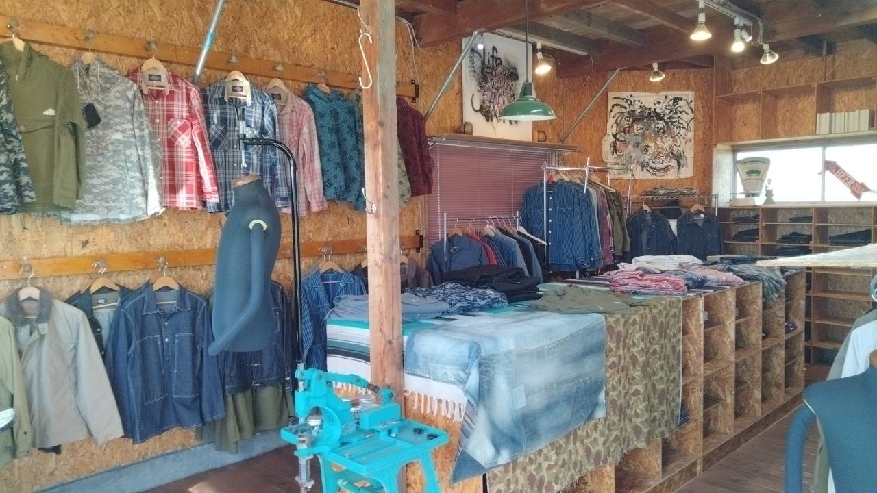 辻本商会 直営店 jeansfactory SIESTA 店舗写真 2